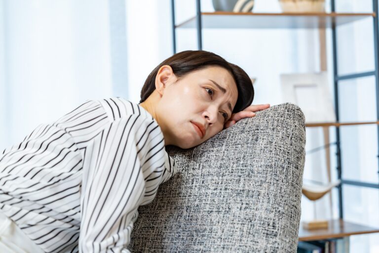 介護と仕事の両立がきつい50代へ｜事務職が抱え込まない働き方と対処法